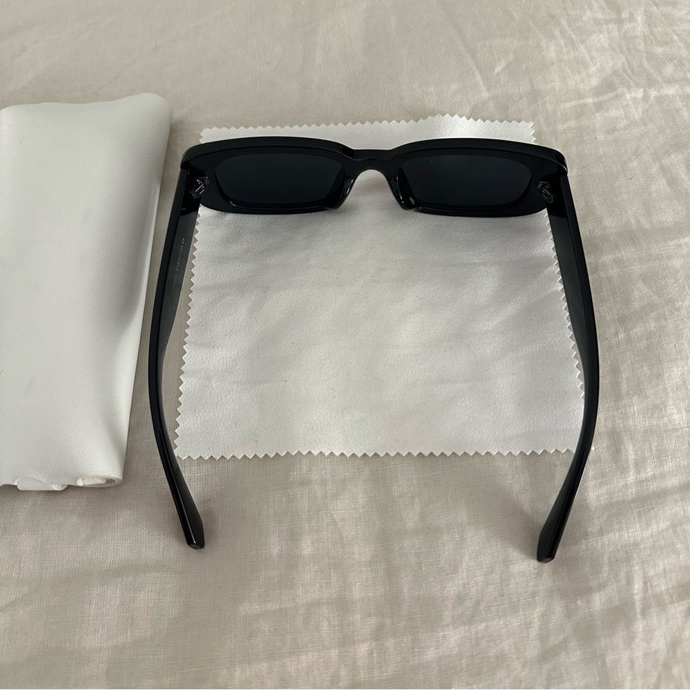 Black Rectangular Sunglasses Floucia Sienna - image 7